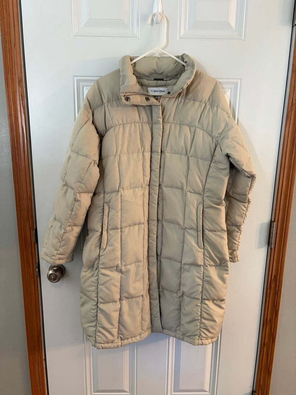Calvin Klein Women’s Long Puffer Coat Full Zip Snap Front Winter Jacket Size L